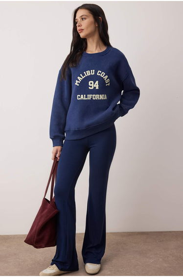 Navy blue oversize/wide mold printed washable thick fleece lined knitted sweatshirt