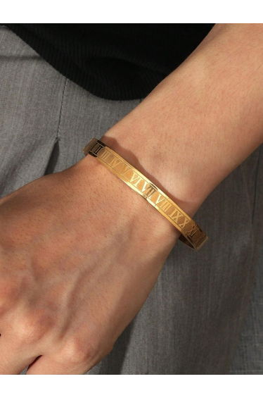 Women Gold Roman Numeral Cuff Bracelet