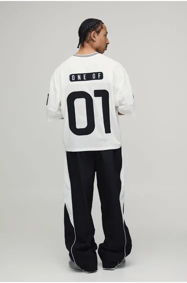 Oversized Boxy One Of One Applique V-Neck Baseball Sports Top - black