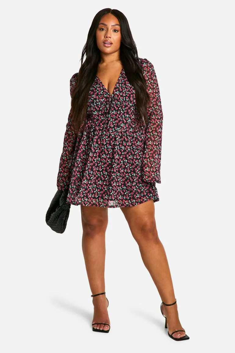 Plus Woven Floral Milkmaid Skater Dress - black