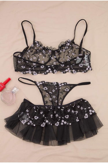 Black Floral Capless Fancy 3-Piece Set Plus Size Underwear Set -