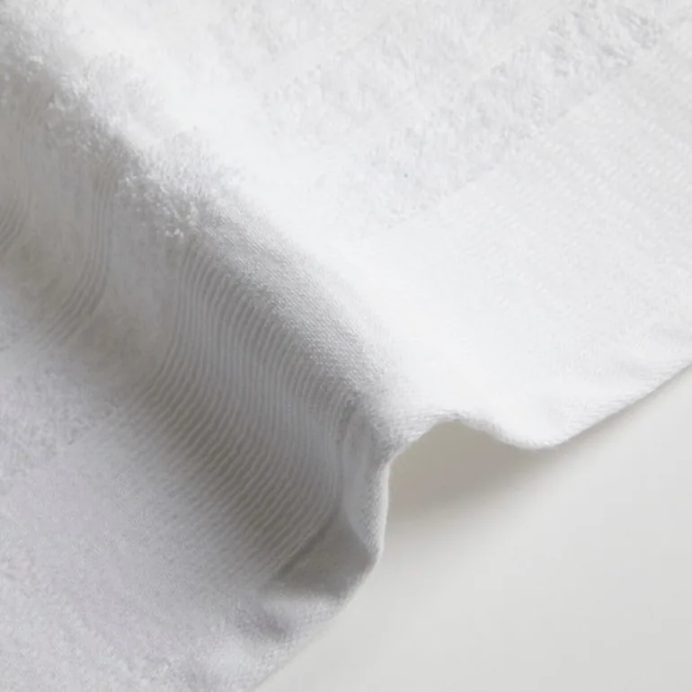 Zavara Towels in Towelling 600g in Set of 4 - 2