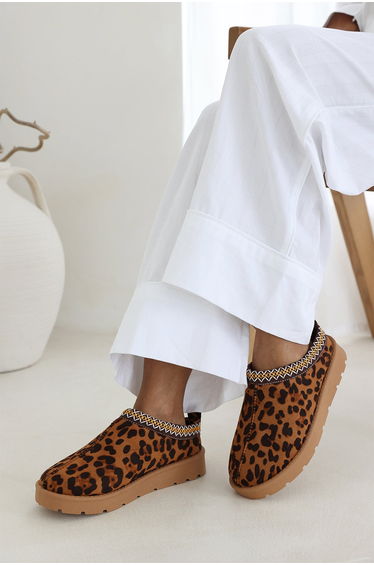 Halle Cosy Leopard Faux-Suede Fur Lining Low Ankle Boot