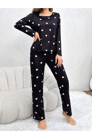 Heart Print Long Sleeve T-Shirt and Pyjama Set