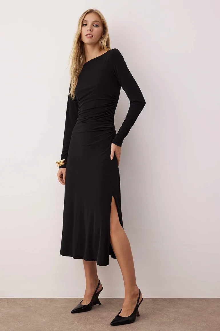 Black A-line Lace Back Detailed Flexible Maxi Knit Dress Trendyol Black : Evening Dresses : VogaCloset Bahrain Black A-line Lace Back Detailed Flexible Maxi Knit Dress Trendyol Black : Evening Dresses : VogaCloset Bahrain