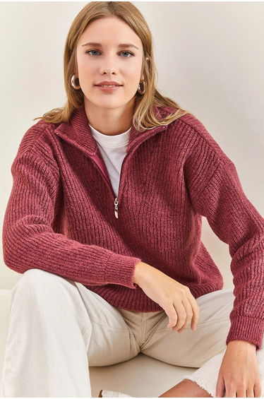 LUCCI Oversized Textured Knit Sweater with Zipper Collar