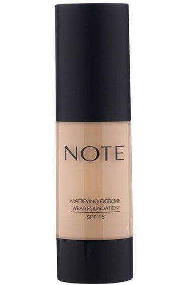 Note Mattifying Extreme Wear Foundation 01