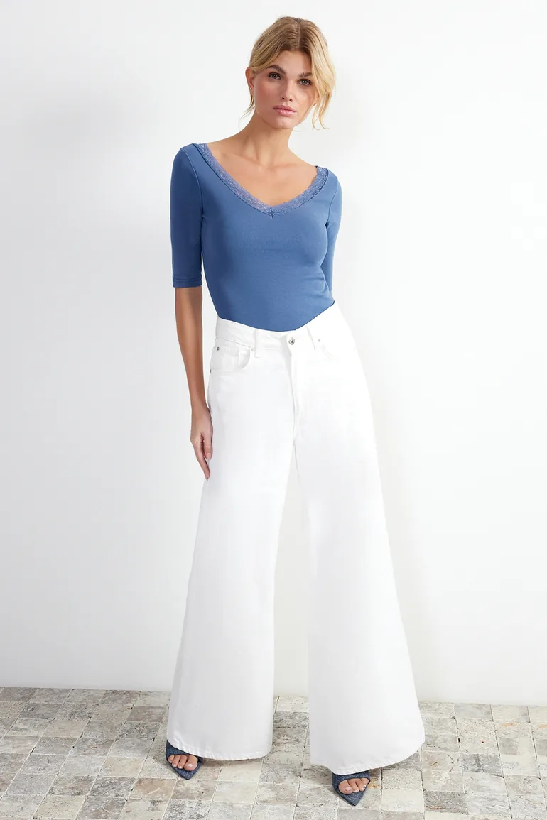 Indigo Lace Detailed V-Neck Fitted Cotton Stretchy Knitted Blouse - 3