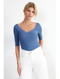 Indigo Lace Detailed V-Neck Fitted Cotton Stretchy Knitted Blouse - 1