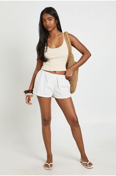 Broderie Low Rise Shorts - white