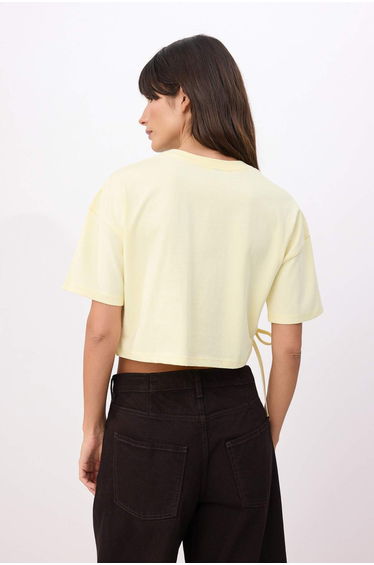 Light Yellow Slogan Boxy Low-Cut Short Sleeve 100% Cotton Knitted T-Shirt product thumbnail 4