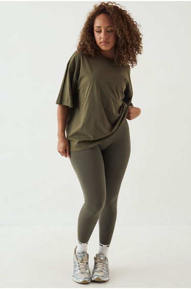 DSGN Studio Sport Training Club Oversized T-Shirt - green