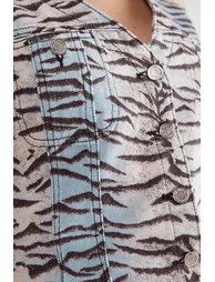 فستان قصير دينيم بطبعة تايجر بلا أكمام - 3