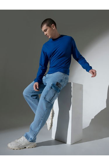 Mid Rise Badge Detail Cargo Jeans