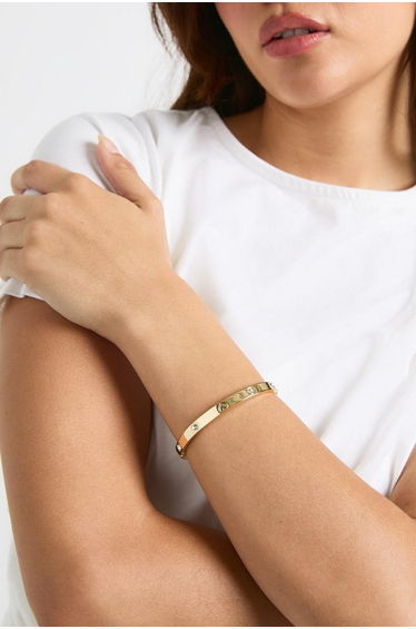 Heart Embossed Bangle - gold