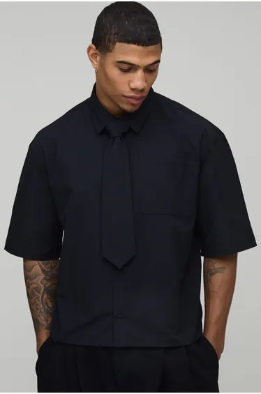 Oversized Boxy Half Sleeve Shirt and Tie - black