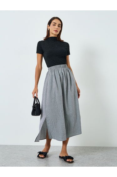 Women Checked Side Slit A-Line Skirt