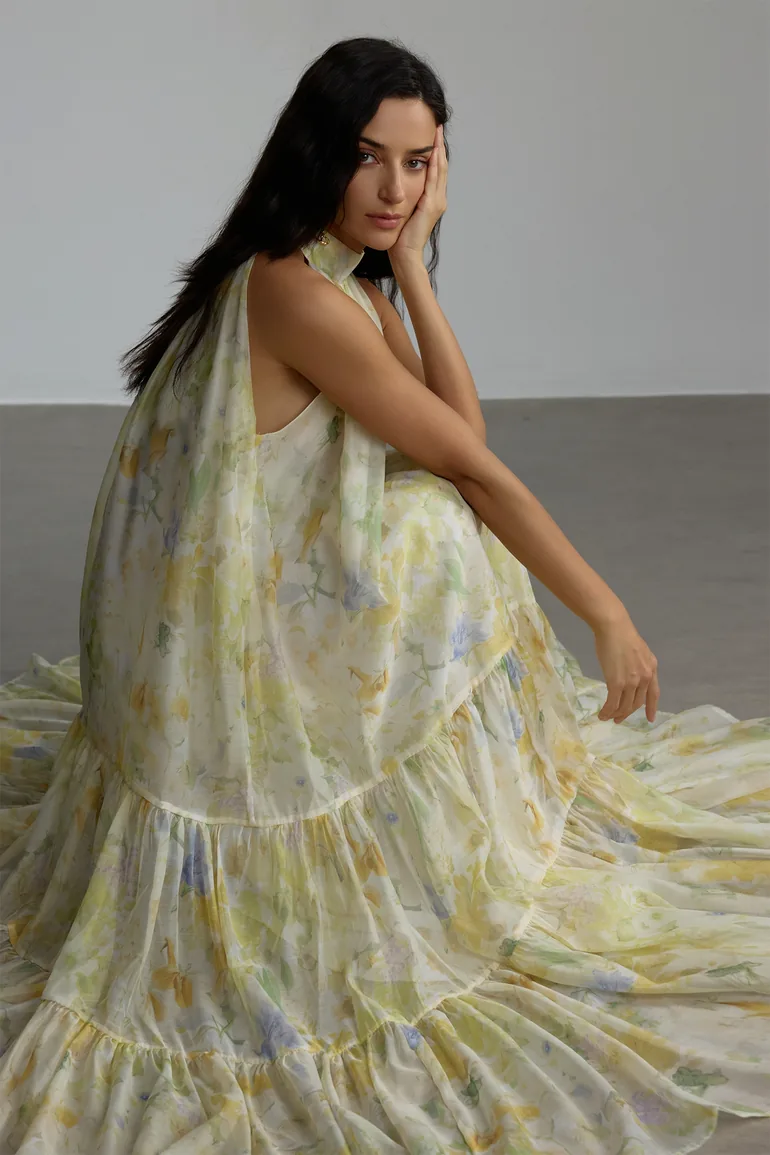 فستان ماكسي بطبعة أزهار بلا أكمام - 1