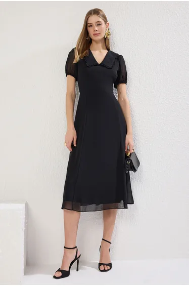 Black A-Line Collar Detailed Lined Chiffon Midi Woven Dress