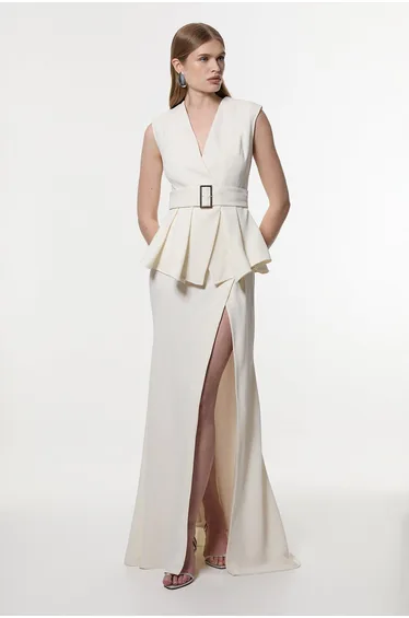 فستان ماكسي بكشكش بيبلوم بحزام