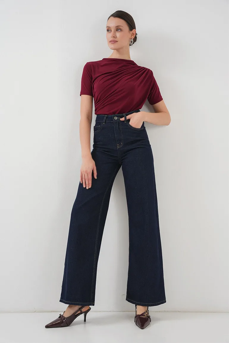Short Sleeve Sandy Top with Shirring Detail