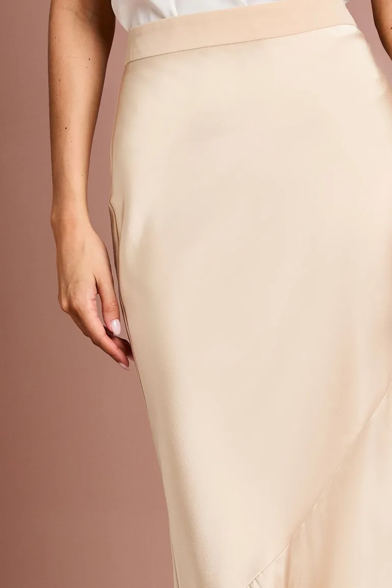 Satin Detail Fitted Skirt - 3