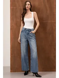 Fold-Over Waistband Straight-Leg Jeans in Blue for Daily Outings & Weekend Trips