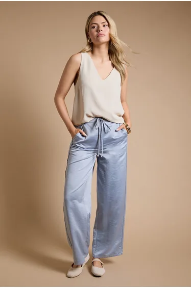 بنطلون دوروثي بيركينز أزرق بقصة عريضة