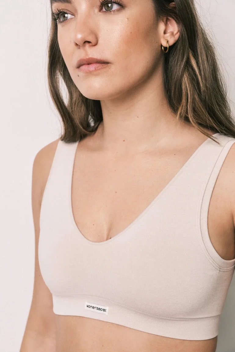 Beige seamless halterneck top - 2