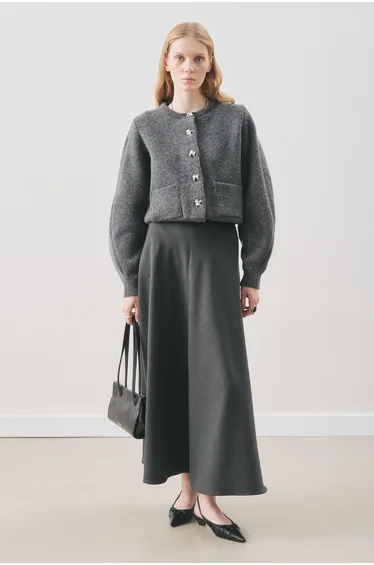 BUTTON DETAILED CARDIGAN