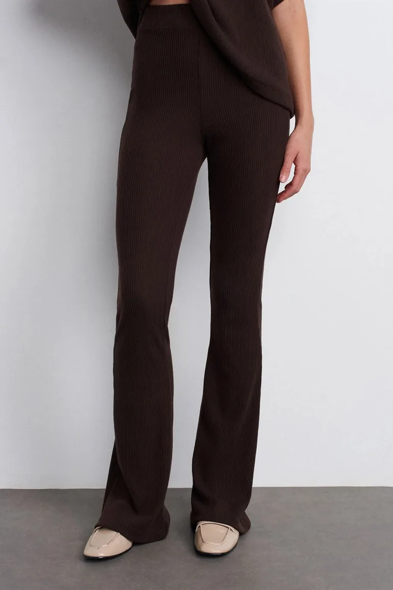 Dilvin High-Waist Flare Knit Pants - 4