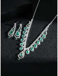 Emerald Green Crystal Necklace and Earrings Set - 3
