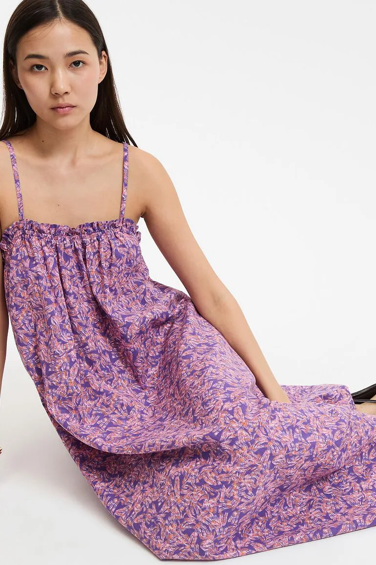 Floral Print Flared Dress with Shoestring Straps - 1