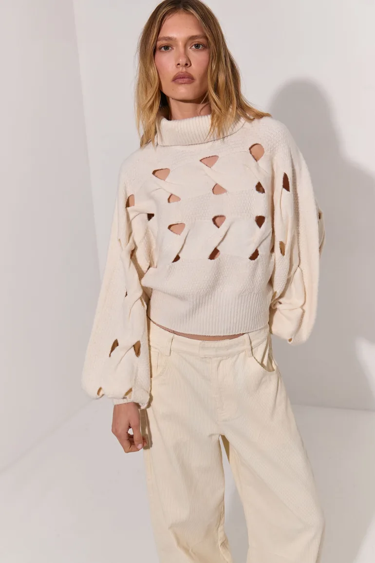 Cut Out Detail Balloon Sleeve Knitted Jumper - 2