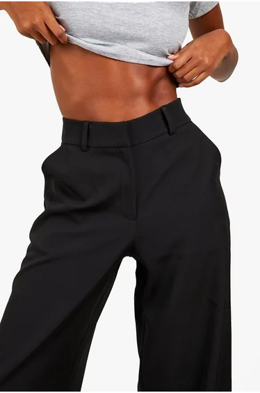 Straight Leg Relaxed Fit Tailored Trousers - black