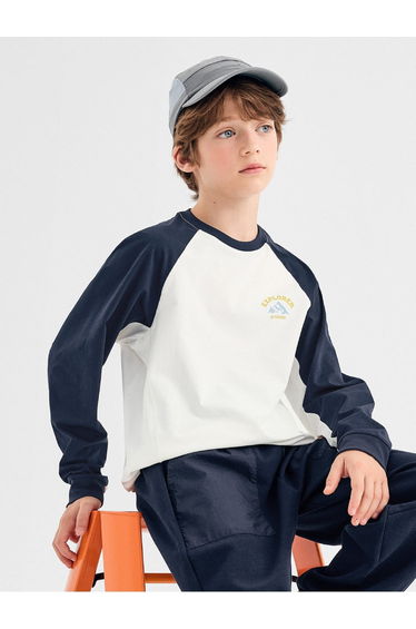 Boys' Long Sleeve T-Shirt With Contrast Sleeves