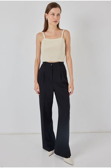BDART Square Collar Ribbed Knit Crop Top