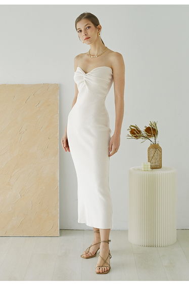 Knotted Front Fitted Knit Dress in Ivory