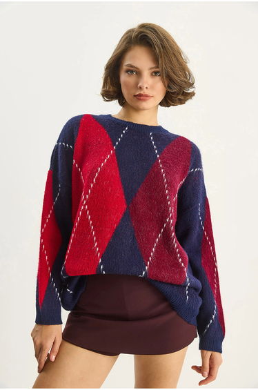 LUCCI Oversized Jacquard Knit Sweater with Ribbed Detail