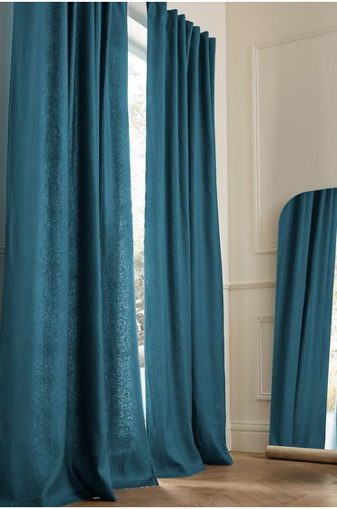 Private Curtain in Lined Washed Linen with Concealed Tabs
