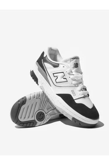 حذاء رياضة أطفال بشعار