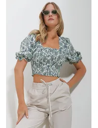Women's Green-White Square Neck Watermelon Sleeve Gimped Crop Linen Blouse - 1