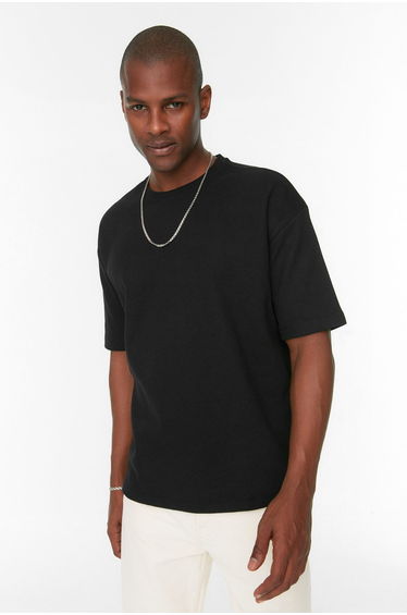 T-Shirt - Black - Oversize