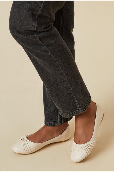 Eliza Ruched Detail Flat Ballet Pump