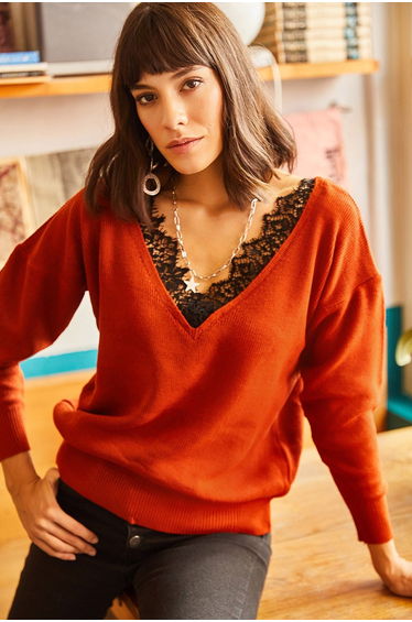 Women's Tile Collar Lace Knitwear Blouse