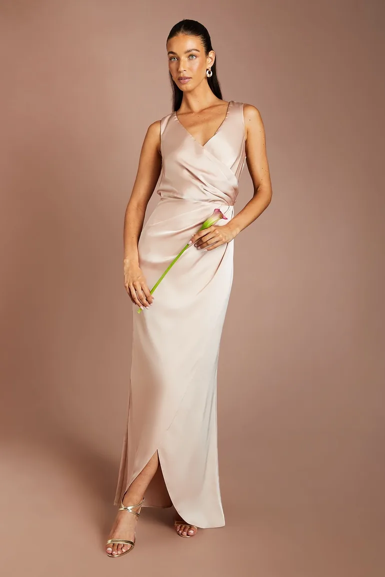 coast satin dress Jenni Kayne whilst the wrap design cinches at the waist to create a flattering feminine silhouette Coast Women's Satin Back Bridesmaid