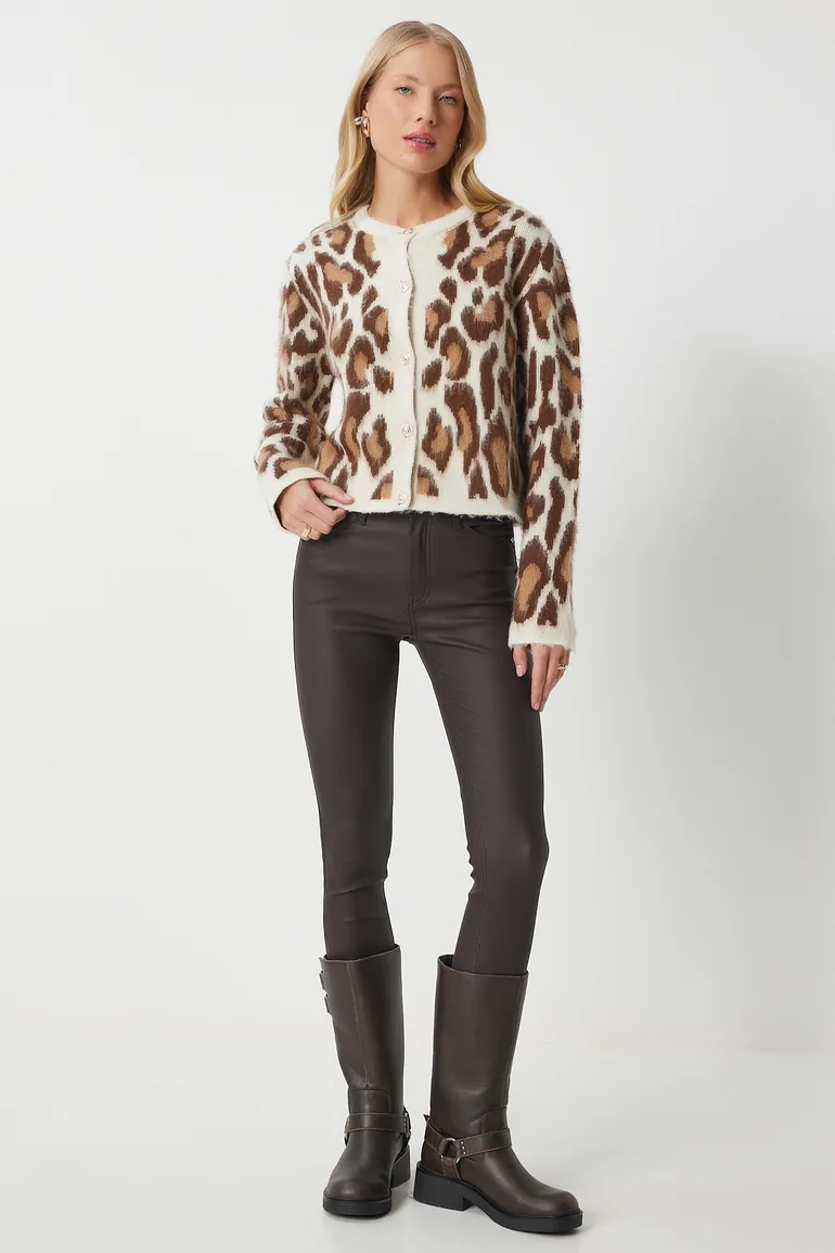 Women's Cream Brown Leopard Patterned Short Bearded Cardigan - 1