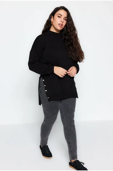 Black Button Detailed Turtleneck Knitwear Sweater