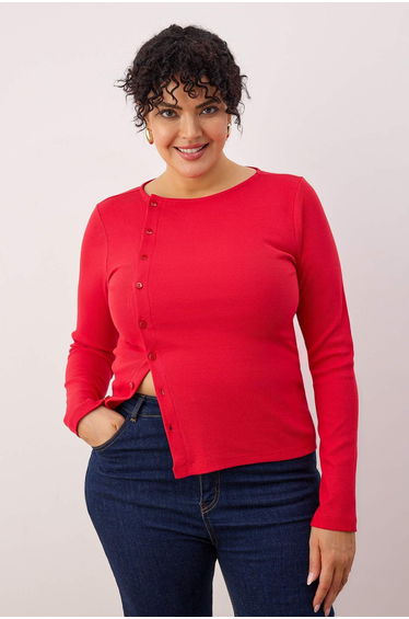 Red button detailed body fitting camisole knitted plus size blouse