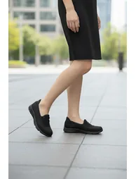 حذاء فلات سوهو باللون الأسود - 2